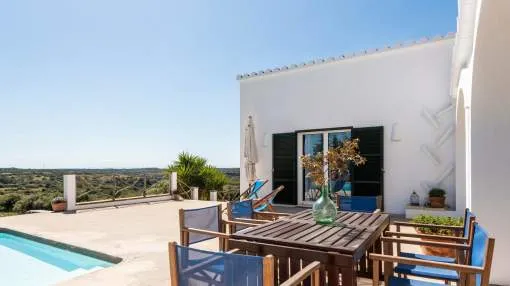Villa with incomparable views of the countryside for seasonal rent